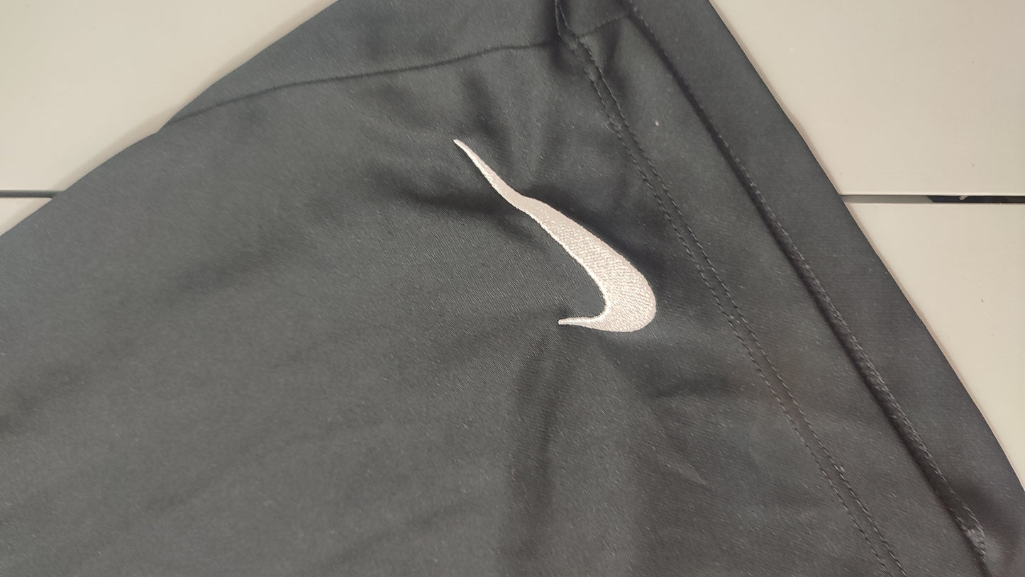 Vêtement Homme Short Nike noir taille M #RETROSTREET