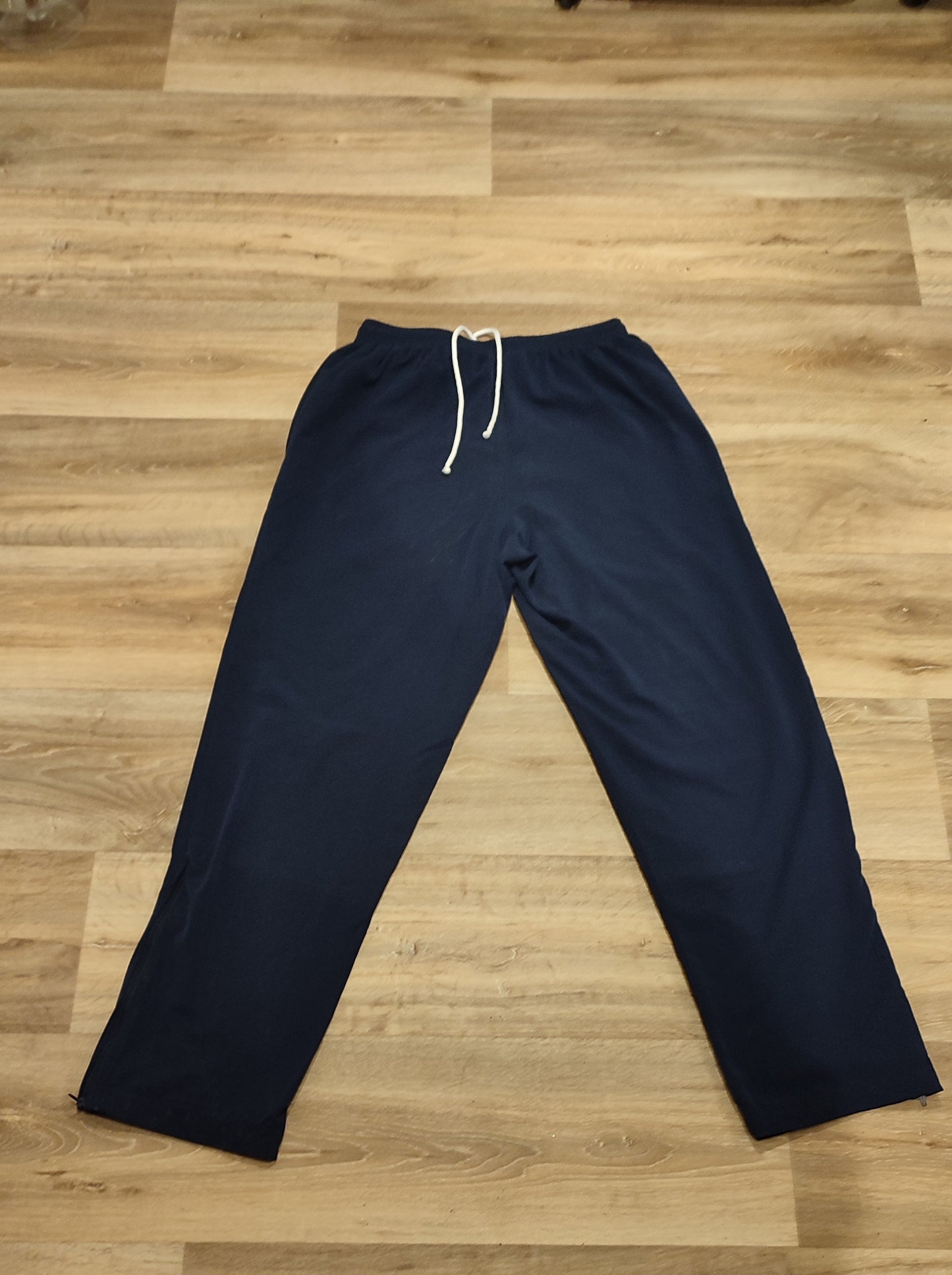 Vêtement Homme Pantalon survêtement Lotto bleu marine taille L #RETROSTREET