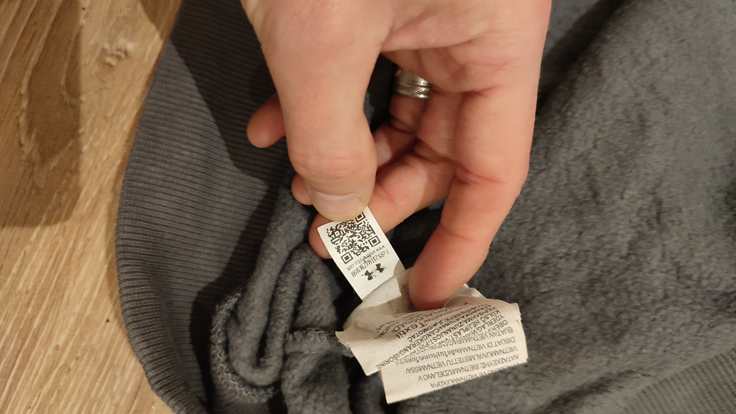 Vêtement Homme Sweat pull capuche gris Under Armour avec poche centrale taille L #RETROSTREET