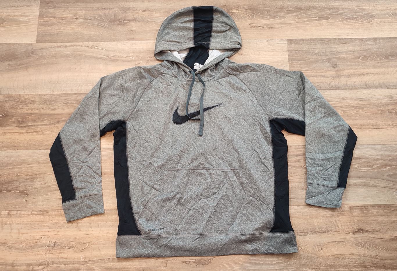 Vêtement Homme Sweatshirts Sweats pull à capuche gris Nike therma-fit taille L #Retrostreet