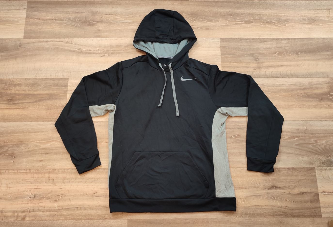 Vêtement Homme Sweatshirts Sweats pull à capuche noir gris Nike Therma-fit taille M #Retrostreet