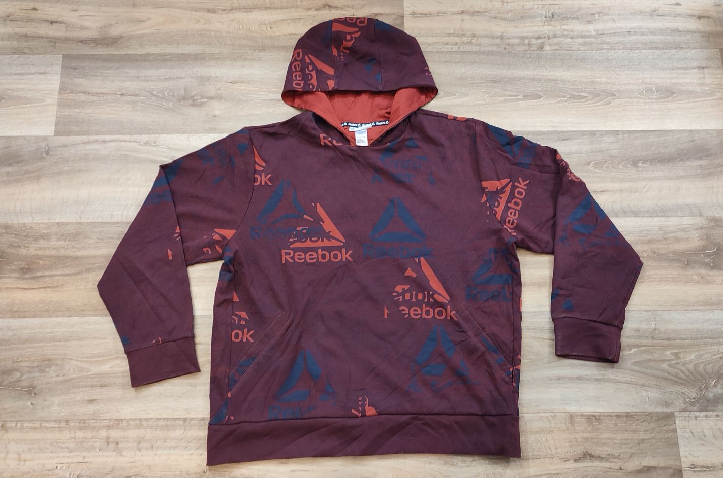 Vêtement Homme Sweatshirts Sweats pull à capuche rouge bordeaux Reebok taille XL #Retrostreet