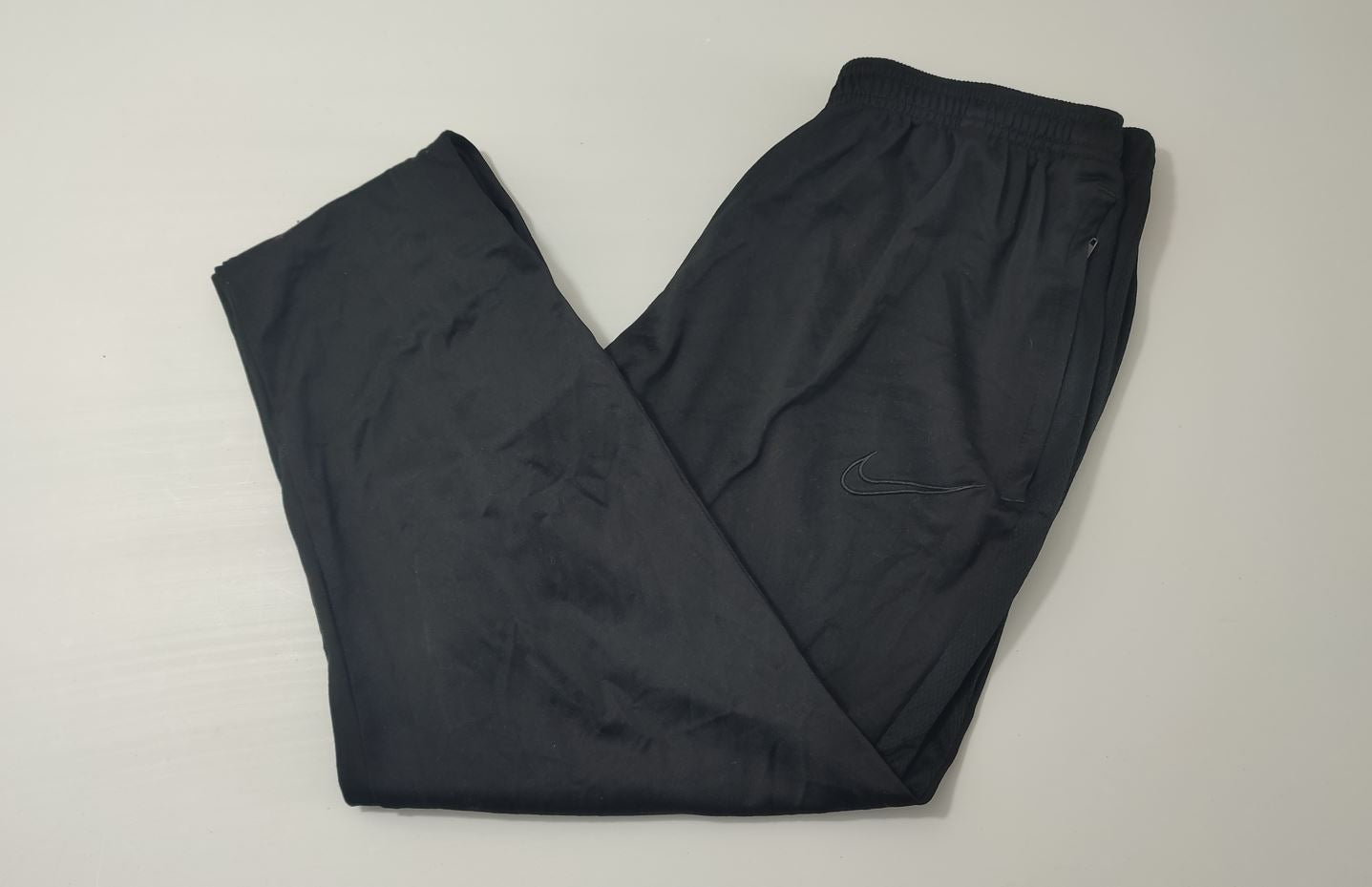 Vêtement Homme Pantalon survêtement noir Nike Dri-fit taille M #RETROSTREET