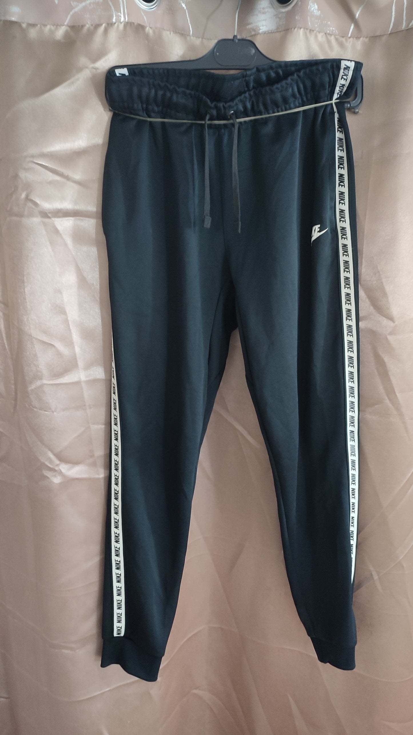 Vêtement Homme Pantalon survêtement Nike noir bande blanche taille S #RETROSTREET