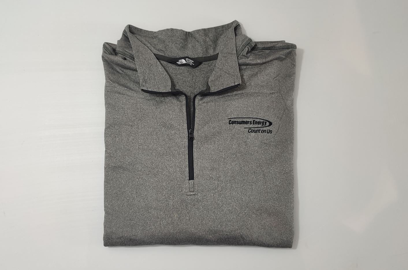 Vêtement Homme Sweat zippé 1/4 Haut de sport gris The North Face TNF taille XXXL #Retrostreet