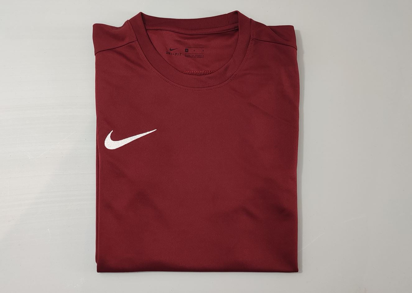 Vêtement Homme T-shirt marron rouge bordeaux Nike Dri Fit dri-fit taille M #Retrostreet