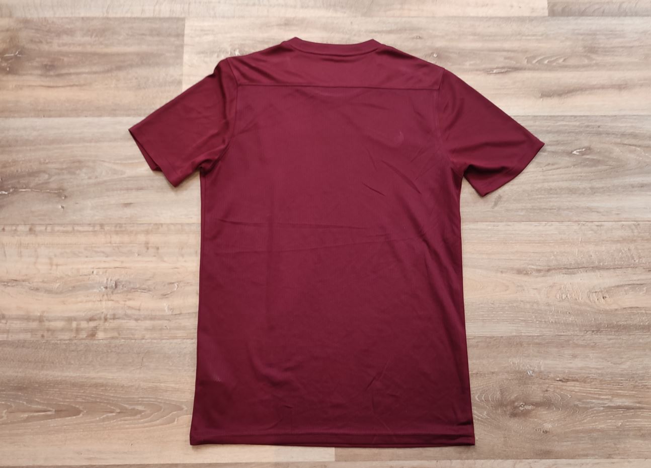 Vêtement Homme T-shirt marron rouge bordeaux Nike Dri Fit dri-fit taille M #Retrostreet