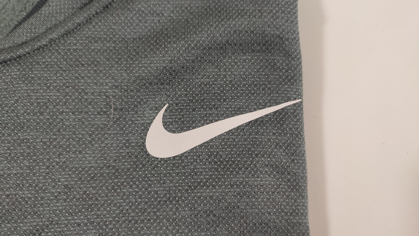 Vêtement homme Sweat zippé 1/4 Haut de sport gris foncé Nike dri-fit taille XL #Retrostreet